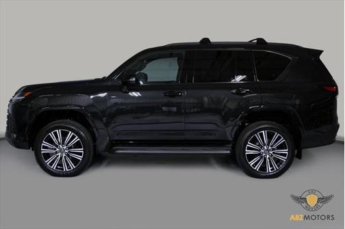 2025 Lexus LX 600 Luxury