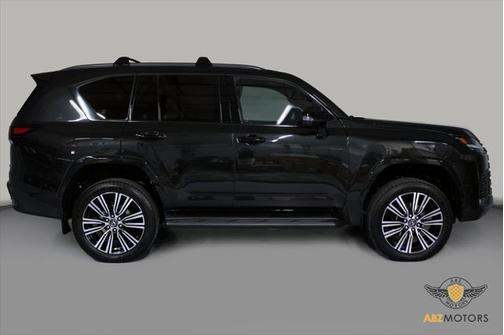 2025 Lexus LX 600 Luxury