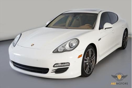 2011 Porsche Panamera 4
