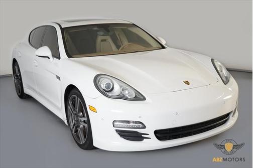 2011 Porsche Panamera 4