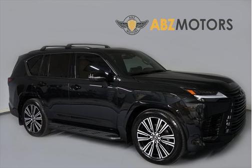 2025 Lexus LX 700h Luxury