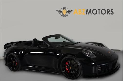 2020 Porsche 911 Carrera 4S Cabriolet