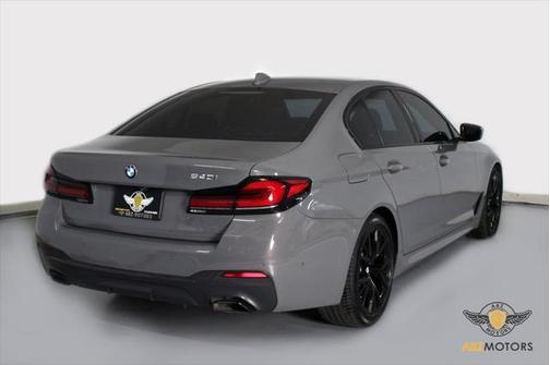 2021 BMW 540 540i