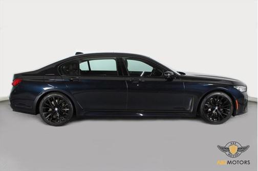 2021 BMW 740 740i