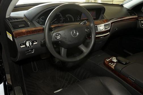 2007 Mercedes-Benz S-Class 4MATIC