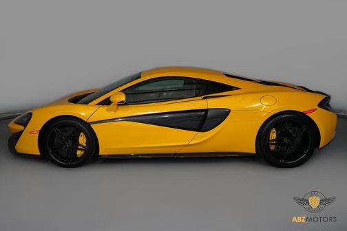 2016 McLaren 570S Base
