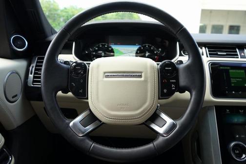 2022 Land Rover Range Rover Base