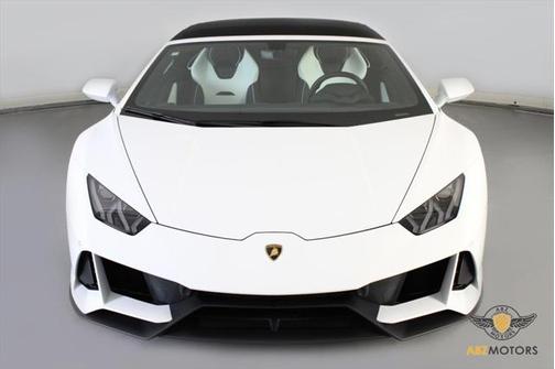 2024 Lamborghini Huracan EVO Spyder