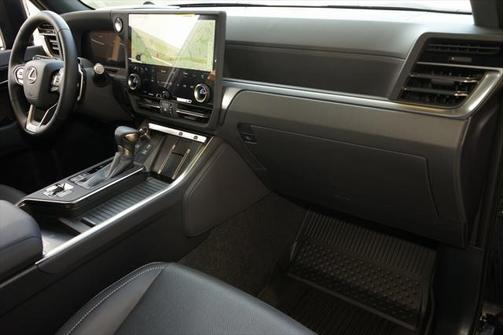 2025 Lexus GX 550 Premium+