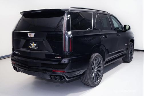 Black Raven 2026 Cadillac Escalade V-Series