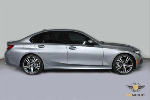 2023 BMW 330 330i