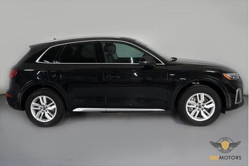 2024 Audi Q5 45 S line Premium