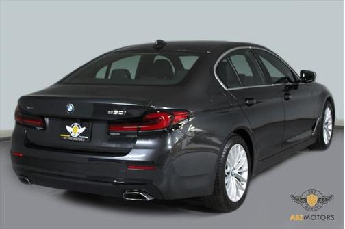 2023 BMW 530 i xDrive
