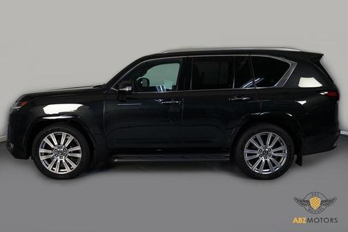 2025 Lexus LX 700h Ultra Luxury