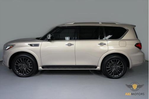 2023 INFINITI QX80 SENSORY