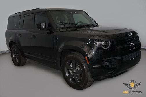 2023 Land Rover Defender 130 X-Dynamic SE