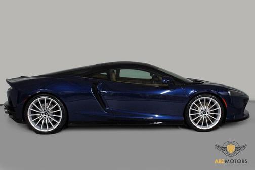2020 McLaren GT Base