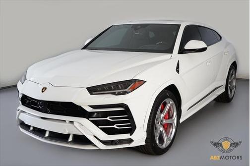 2021 Lamborghini Urus Base