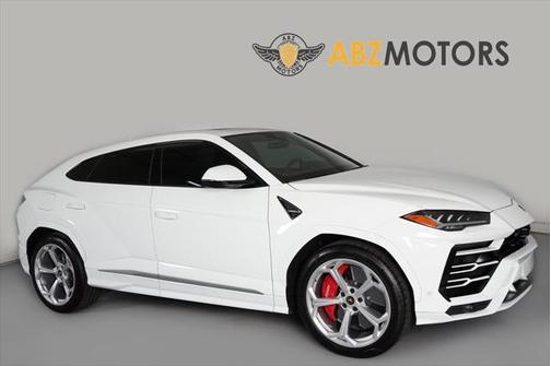 2021 Lamborghini Urus Base