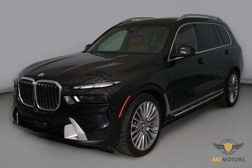 2025 BMW X7 xDrive40i