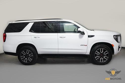 2022 GMC Yukon 4WD AT4