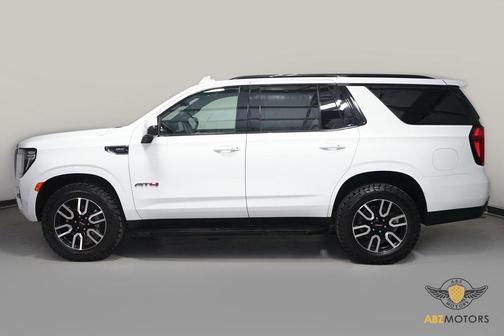 2022 GMC Yukon 4WD AT4