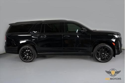 2024 Cadillac Escalade ESV Sport Platinum
