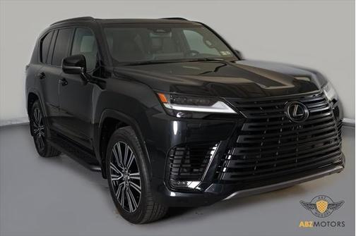 2025 Lexus LX 700h Luxury