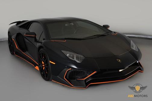 2012 Lamborghini Aventador LP700-4