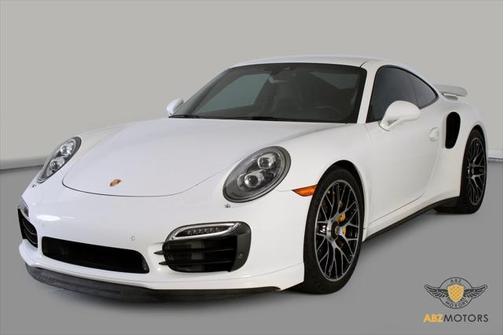 2015 Porsche 911 Turbo S
