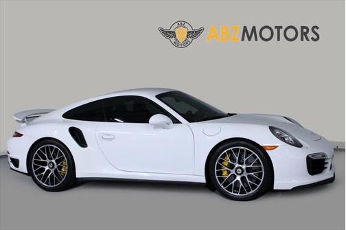 2015 Porsche 911 Turbo S