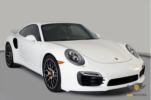2015 Porsche 911 Turbo S