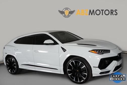 2024 Lamborghini Urus S