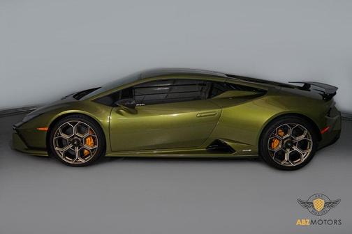 2023 Lamborghini Huracan Tecnica Coupe