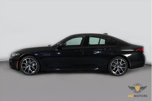 2021 BMW 540 540i