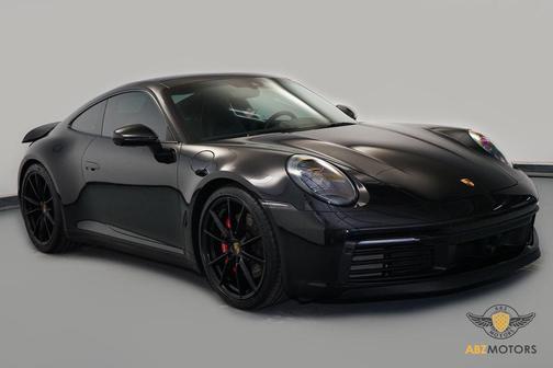 2020 Porsche 911 Carrera 4S