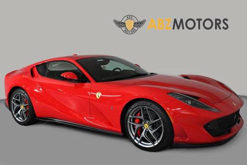 2018 Ferrari 812 Superfast Base