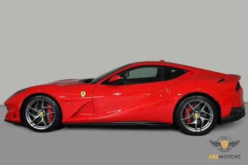 2018 Ferrari 812 Superfast Base