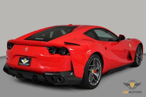 2018 Ferrari 812 Superfast Base