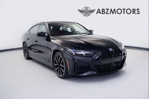 Black Sapphire Metallic 2025 BMW M440 i xDrive