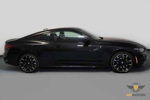 2025 BMW M440 i