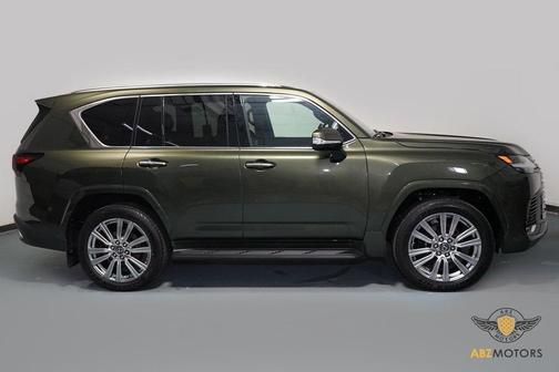 2025 Lexus LX 700h Ultra Luxury