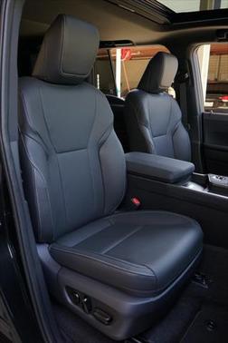 2025 Lexus GX 550 Premium+