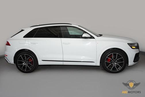 2021 Audi Q8 55 Prestige