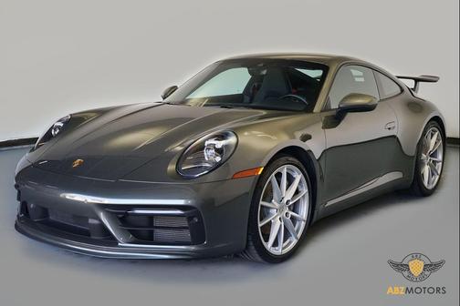 2021 Porsche 911 Carrera