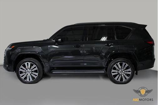 2025 Lexus LX 600 Luxury