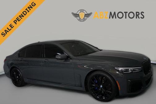 2022 BMW 740 i