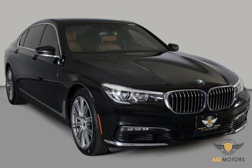 2018 BMW 740 740i