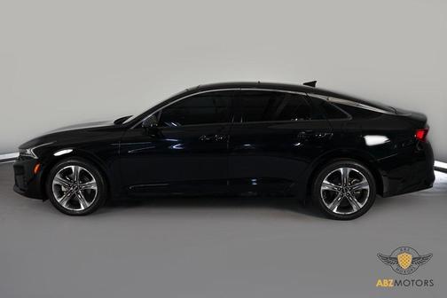2023 Kia K5 EX
