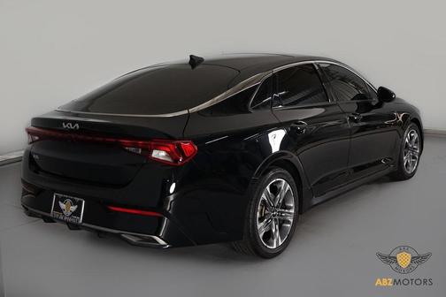 2023 Kia K5 EX